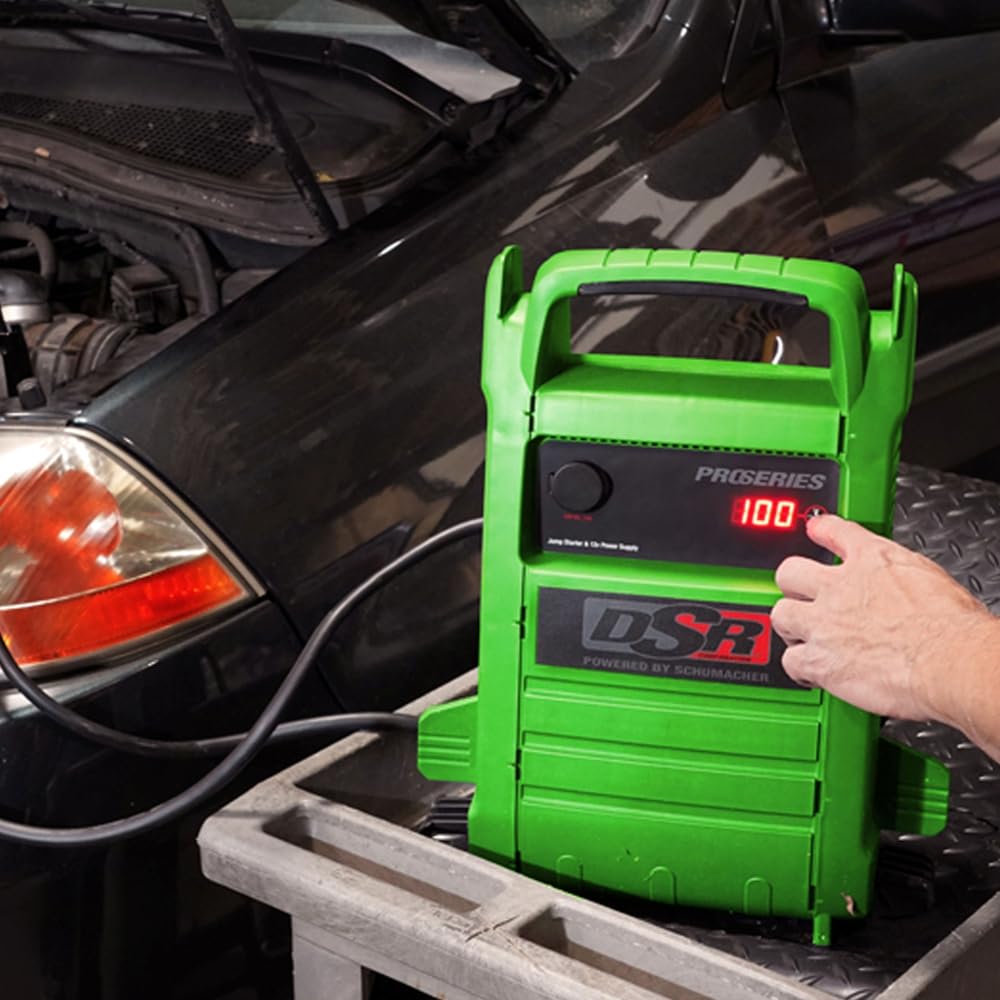 Portable 12V Jump Starter & Power Station 2000 Peak Amps E370627