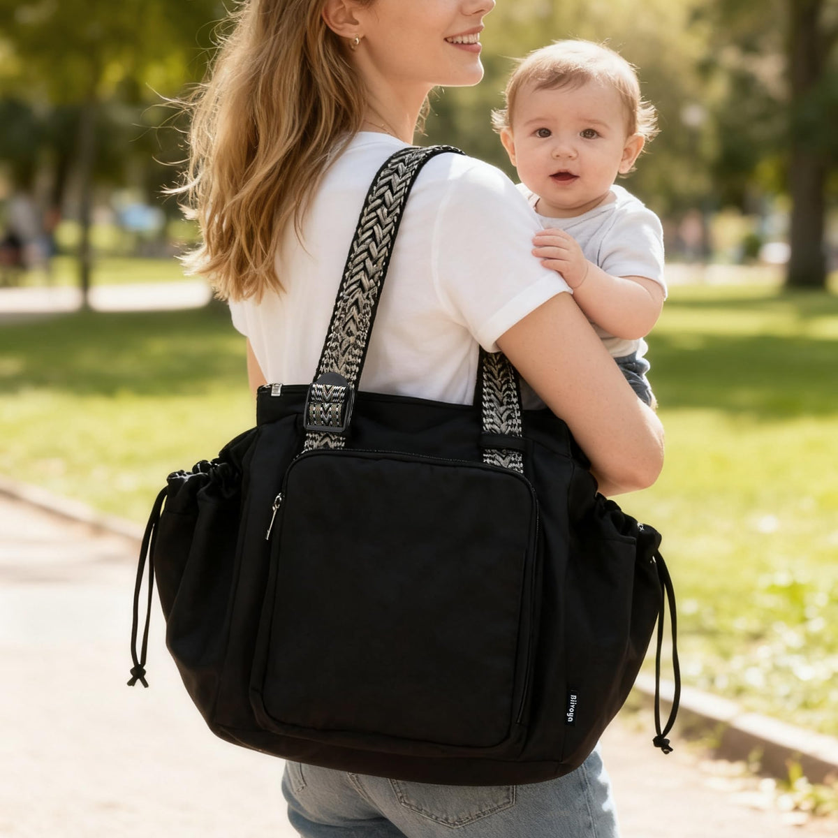 Tote Bag with 16 Pockets B550624