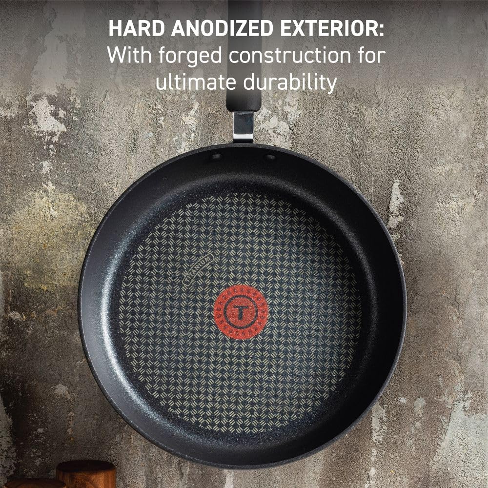 Hard Anodized Nonstick Fry Pan Set, 2-Pack F7447